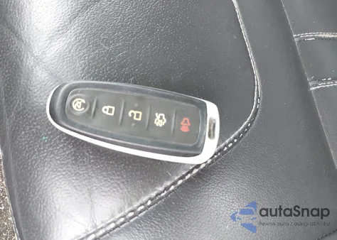 2013 Ford Escape Titanium z USA, uszkodzony, nr VIN 1FMCU9J96DUD74870